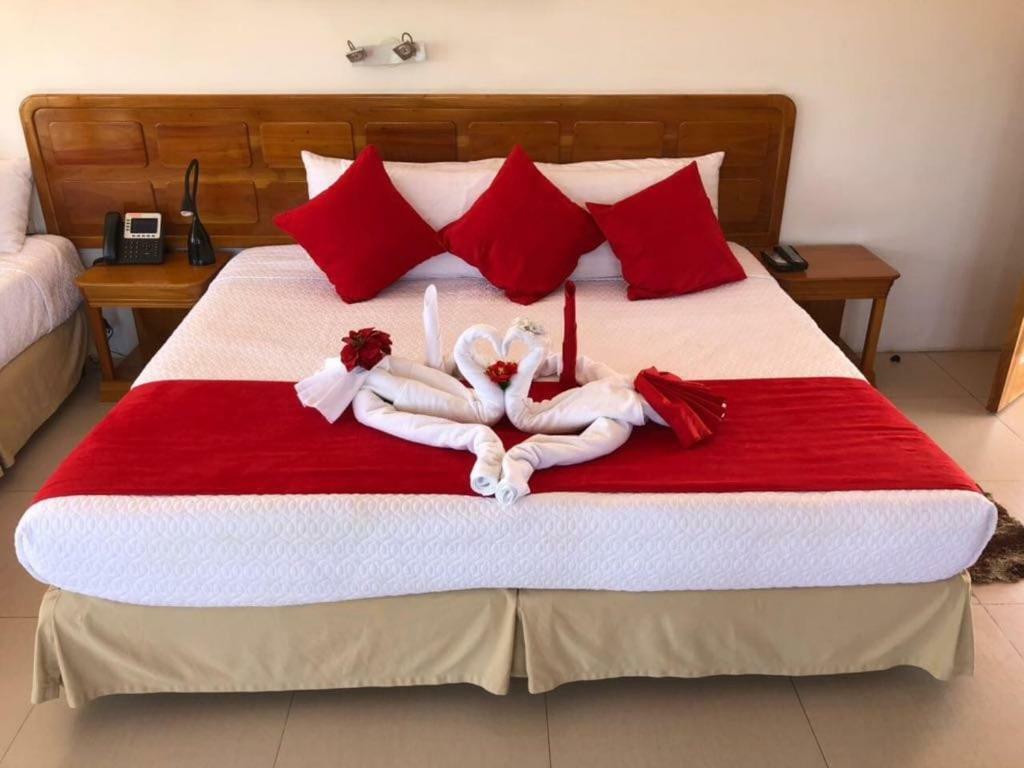 Hotel Dejavu بويرتو أيورا المظهر الخارجي الصورة